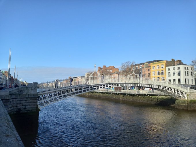 Ha'penny Bridge, Dublin