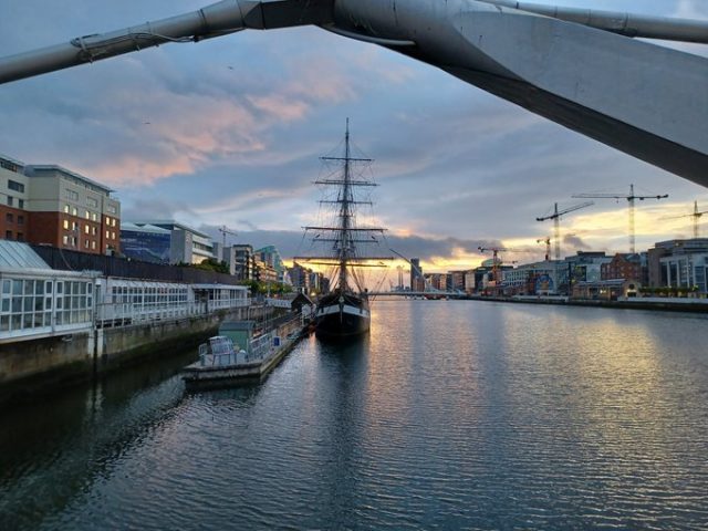 Liffey, Docklands, Dublin 1